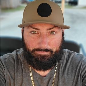 Meet your Posher, Bobby